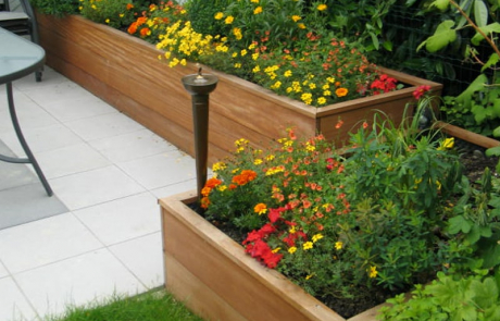 bacs-a-fleurs-sur-mesure-bois-exotique